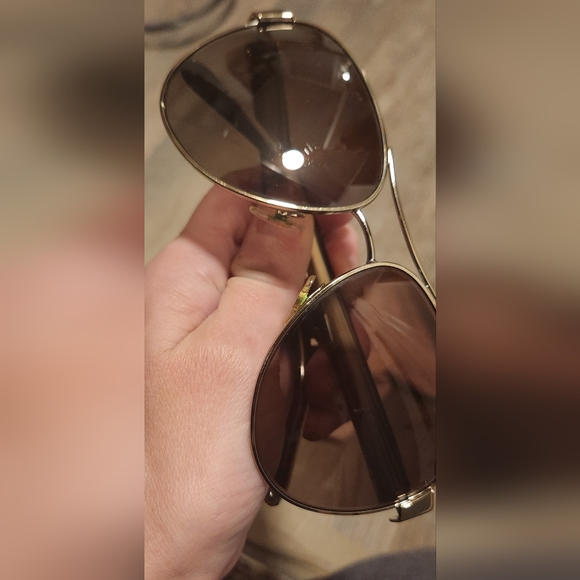 Tory Burch Sunglasses - Picture 6 of 6